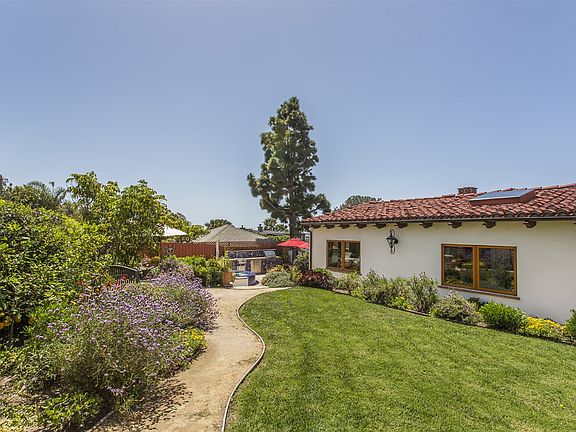 5th image of 354 Glenmont Dr