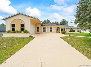 9227 Nightingale Rd, Weeki Wachee, FL 34613