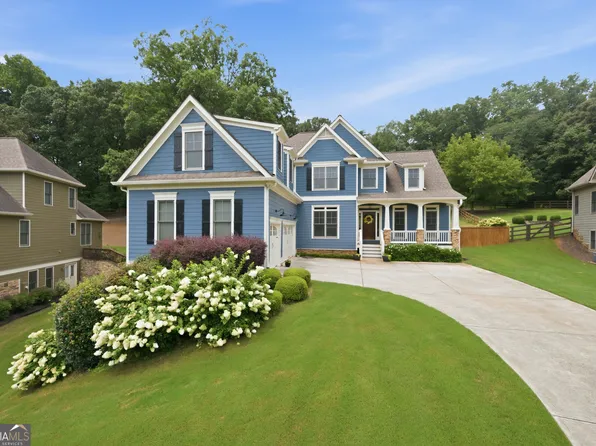 410 Kings Point Dr, Canton, GA 30115