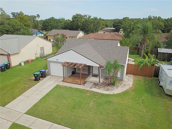 2nd image of 13863 Countryplace Dr