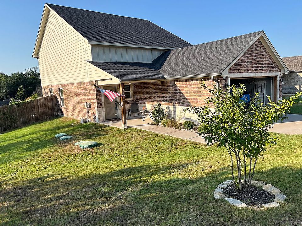 1st image of 2116 Christine Dr