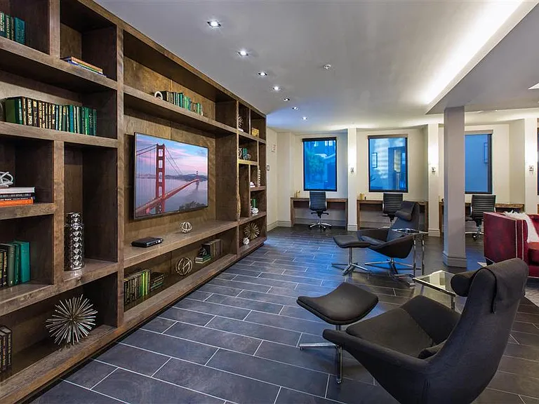 Venue Apartments — Photo 19
