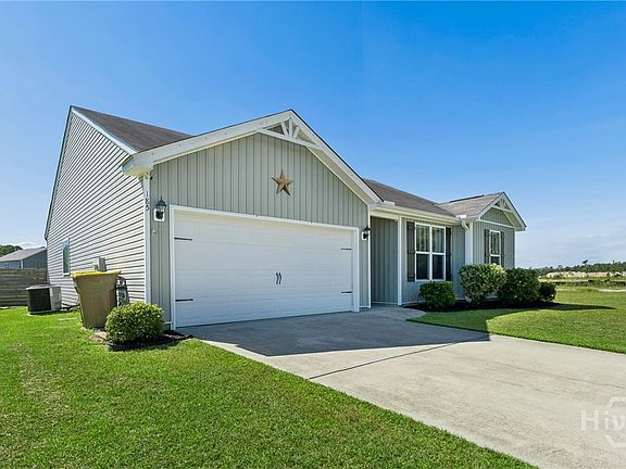 2nd image of 185 Willow Drive
