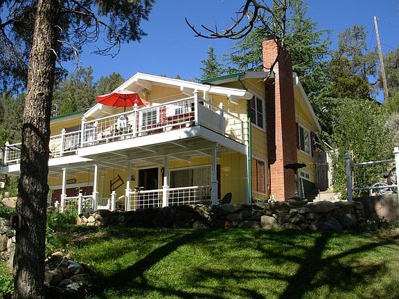 Wonderful Family Home In Lake Of The Woods