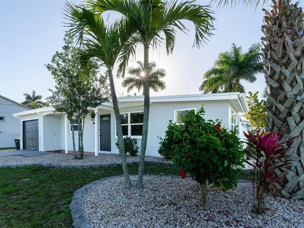 927 W Olympia Ave, Punta Gorda, FL 33950