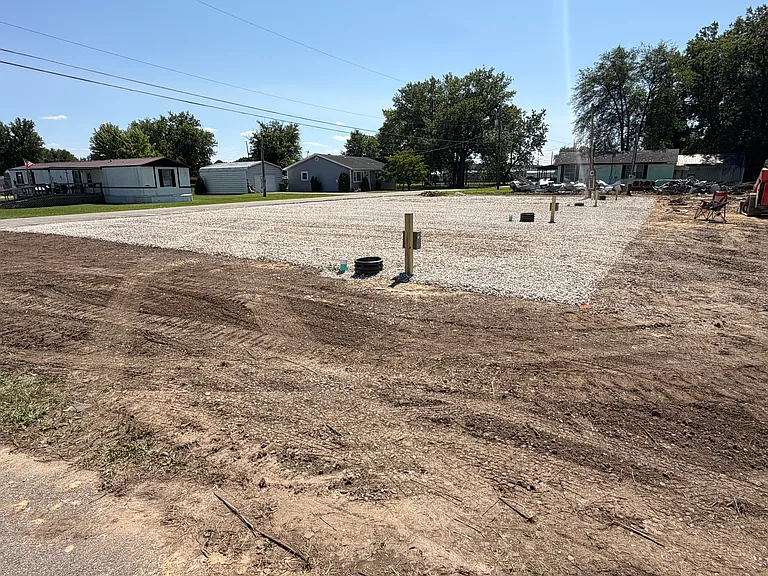 151 Elbert Ave — Photo 1