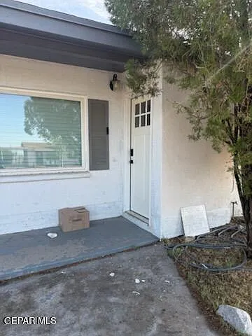 7423 Alpine Dr — Photo 2