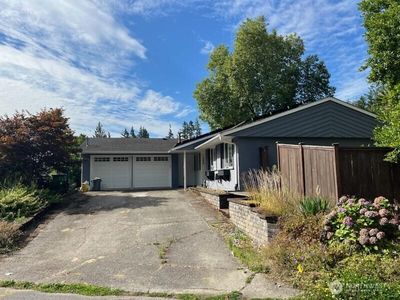 1255 169th Avenue NE, Bellevue, WA, 98008