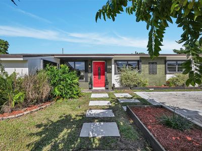 6881 SW 2nd Street, Pembroke Pines, FL, 33023