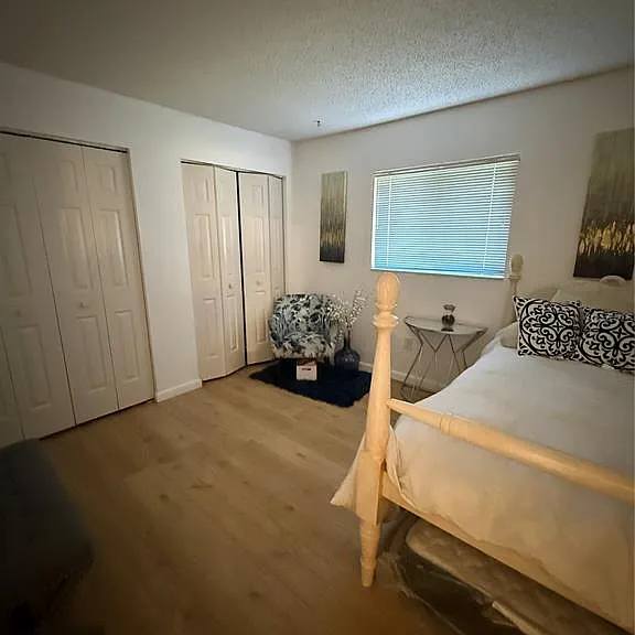 32 Westlawn Pl — Photo 16
