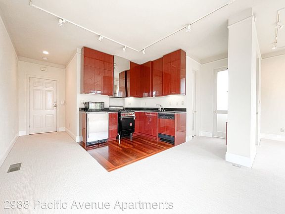 4th image of 2988 Pacific Ave APT 4