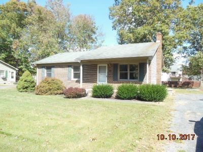 206 17th St, Grottoes, VA, 24441