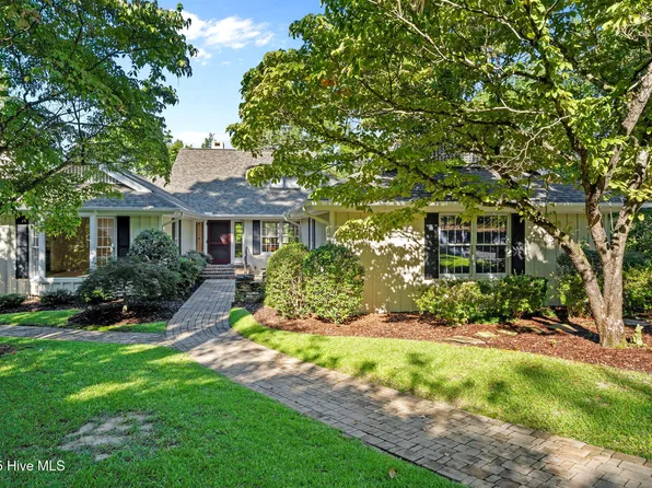 110 Killiney Court, Pinehurst, NC 28374