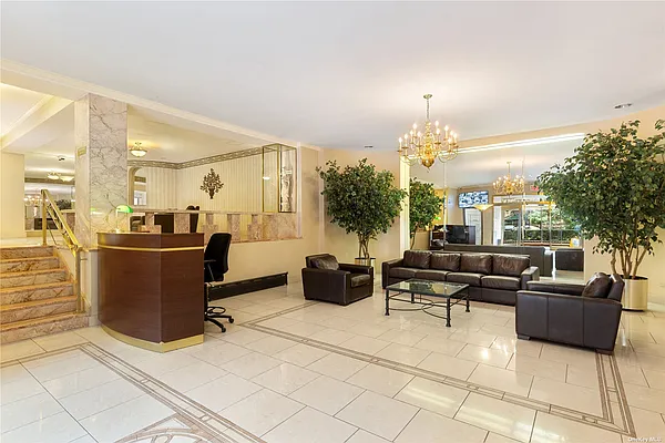 Sold by Benjamin Realty Since 1980 | media 38