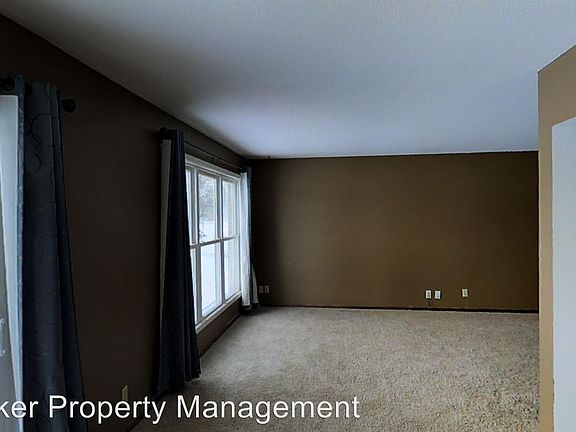 3rd image of 1338 Barkley Ct