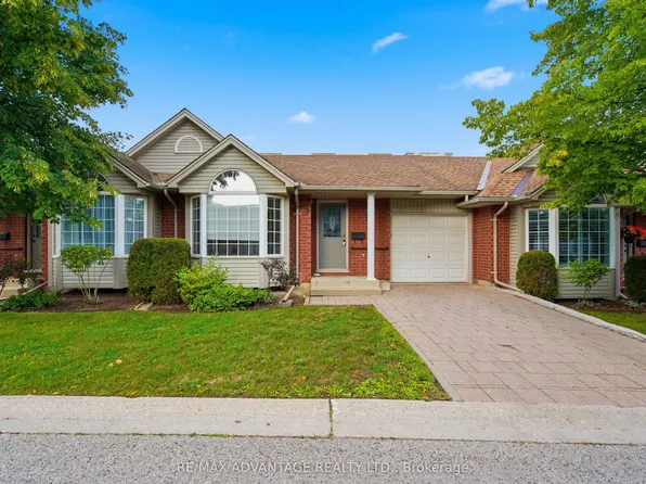 122 Sherwood Forest Sq #18, London, ON N6G 5G8