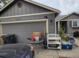 345 Clover Ridge Rd NE, Albany, OR 97322