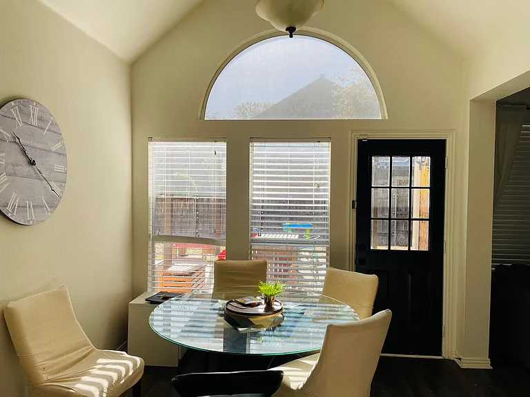 5 Parkway Ct — Photo 4