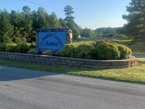 85 Country Ct, Bracey, VA 23919