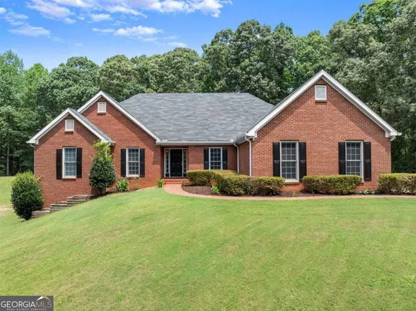 1194 Foster Rd, Statham, GA 30666
