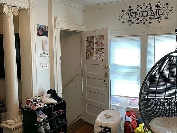 3rd image of 205 Burnet Ave