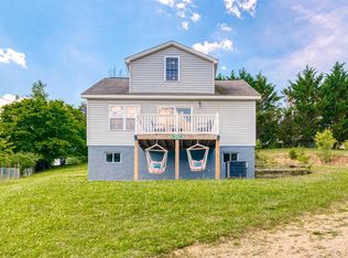 3825 Radford Rd, Christiansburg, VA 24073