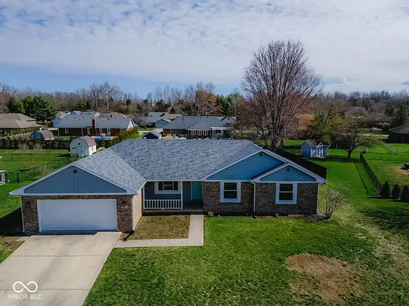 511 Windward Ln, Plainfield, IN 46168