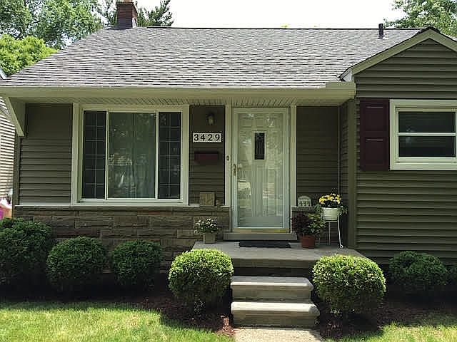 2nd image of 3429 Ravena Ave