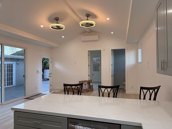 4th image of 1115 Raposa Dr #2
