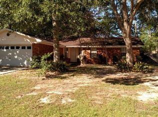 5636 Dove Dr, Pace, FL 32571