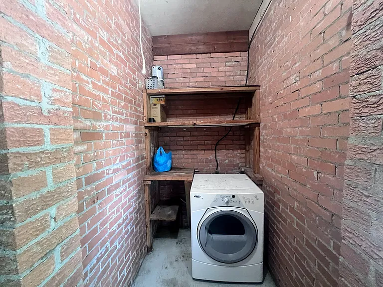 7702 Woodland Dr Utility Dryer_07172025
