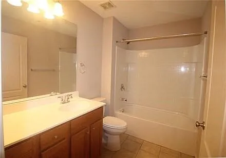 3082 Brockenhurst Dr — Photo 17