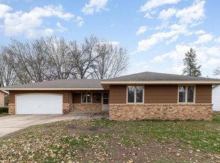 1177 Madison St S, Shakopee, MN 55379