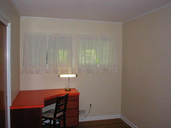 3rd image of 6303 Vick St