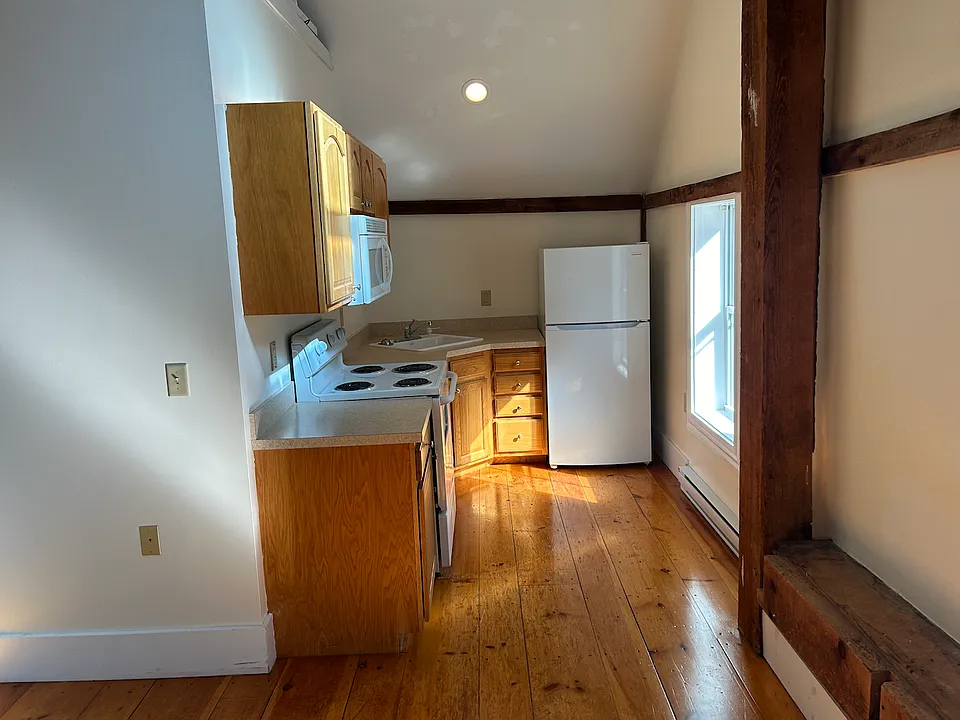 2 North Rd #12