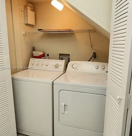 12154 Saint Andrews Pl #110 — Photo 5
