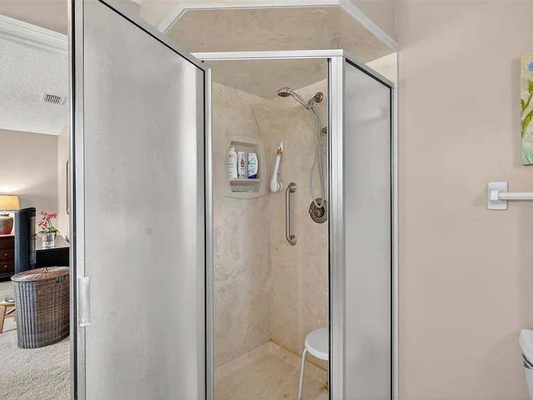 17551 SE 96th Ct — Photo 21