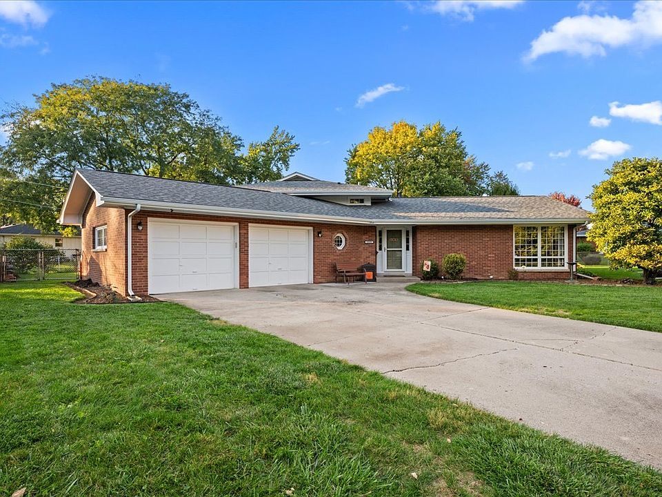1st image of 1333 Merrimac Pl
