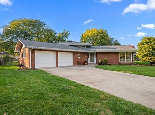 1333 Merrimac Pl, Aurora, IL 60506