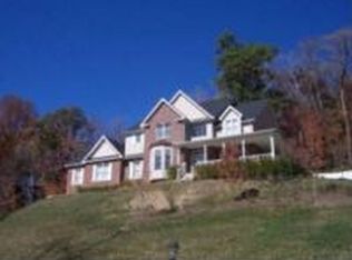361 Vitez Dr, Morgantown, WV