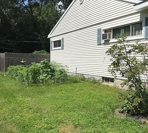 3rd image of 36 W Parkwood St
