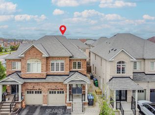 15 Orangeblossom Trl, Brampton, ON L6X 3B4