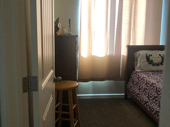 4th image of 3008 N 191st Dr