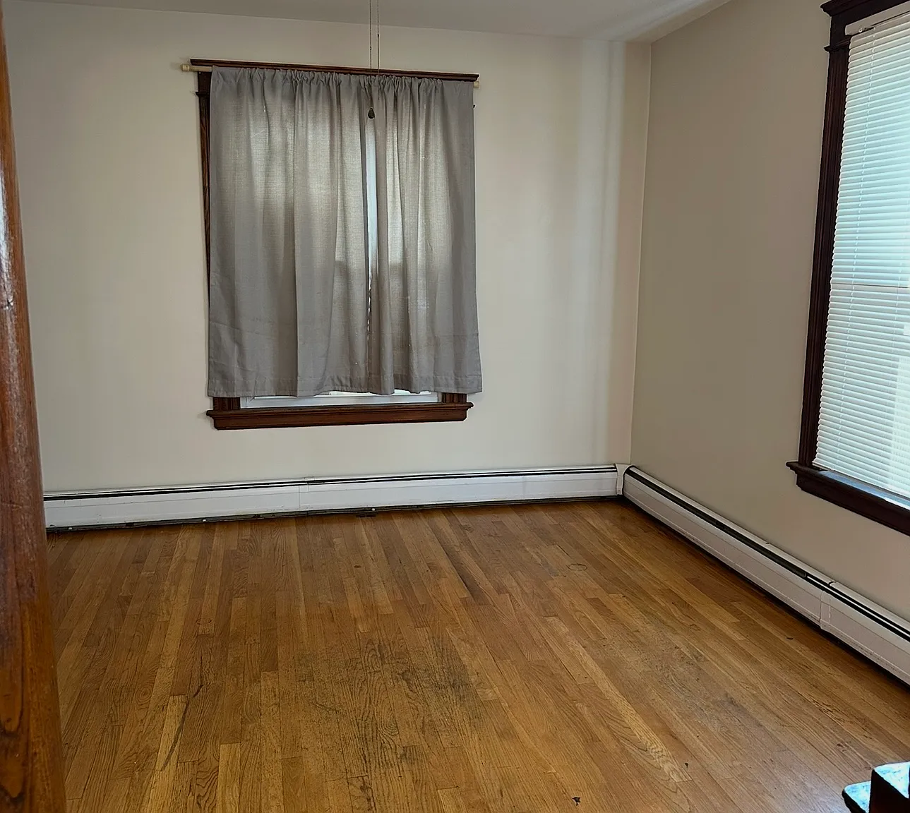 3 bed, 1040 sqft, $1,650 — Photo 1