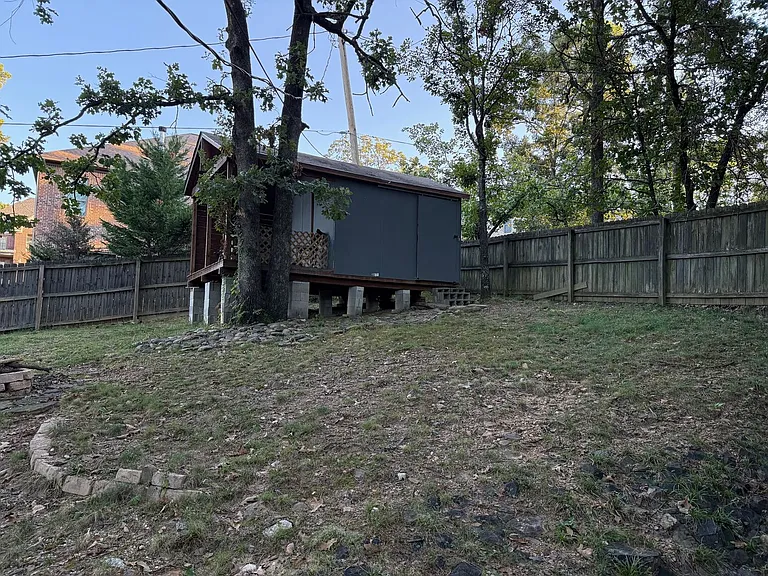 8 Shadywood Ct — Photo 22