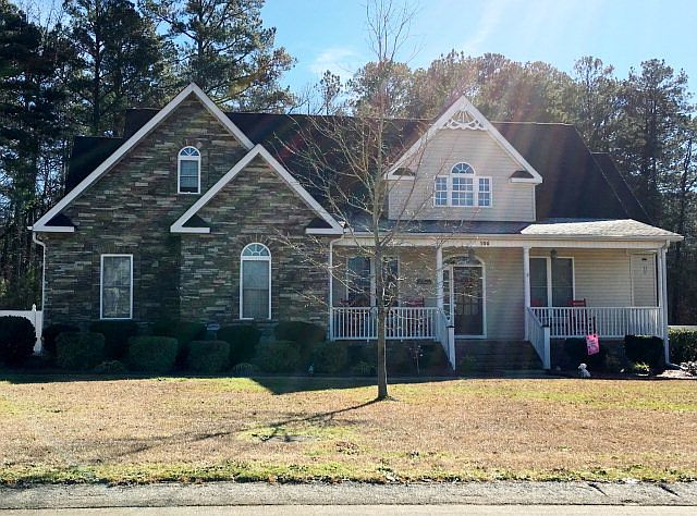 1st image of 105 Forest Park Dr