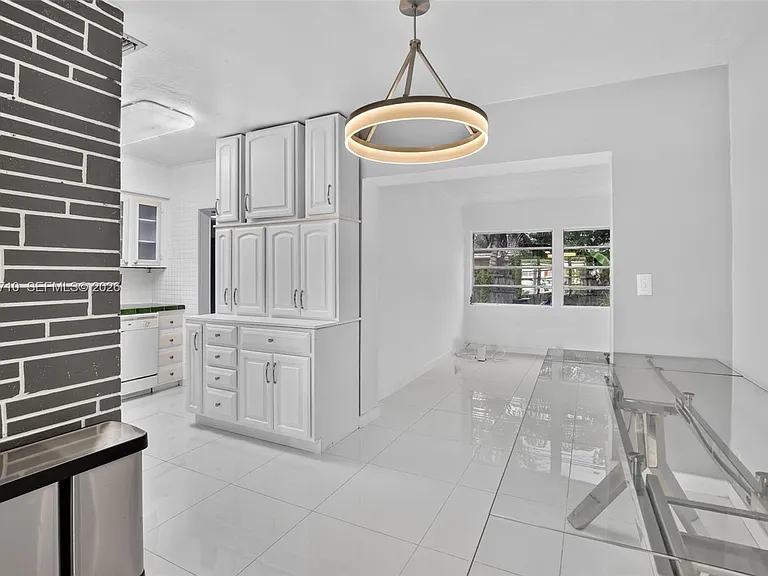 2331 Flamingo Dr — Photo 11