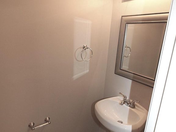4th image of 6627 Haltwhistle Ln