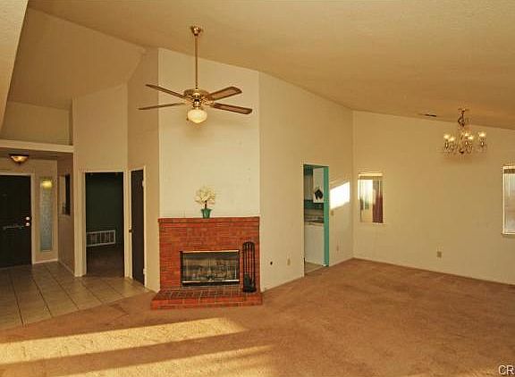 4th image of 1621 E Beringer Dr