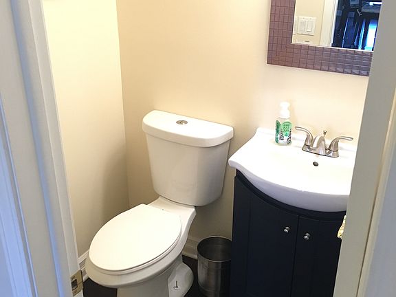 5th image of 9177 Baywood Dr